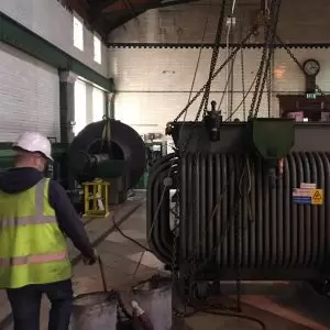 Heathrow Industrial Recycling (HIR) Ltd - Heavy Lifting Services